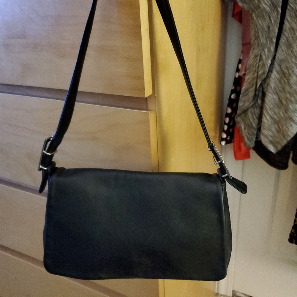 Adrienne Vittadini Black Leather Tote